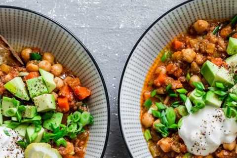 Cooking healthy meals on a budget doesn't have to be difficult or time-consuming. With a few simple ..